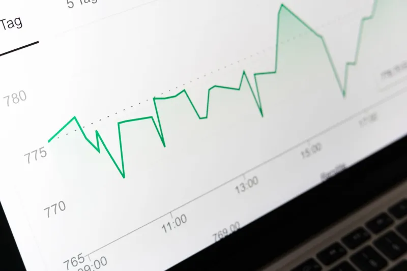One Number, Wrong Answer: How the Disappearance of Uncertainty Ranges Is Distorting US Policy Research